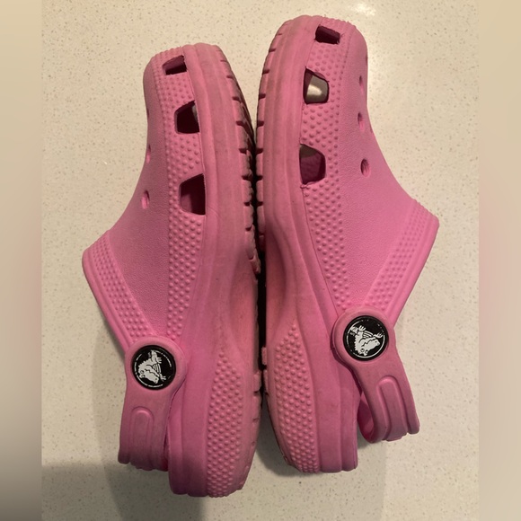 Kids Classic Crocs Clog in Taffy Pink C11 - Picture 3 of 4